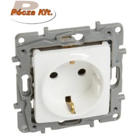 Niloé Dugalj 2P+F sülly. fehér bliszt.